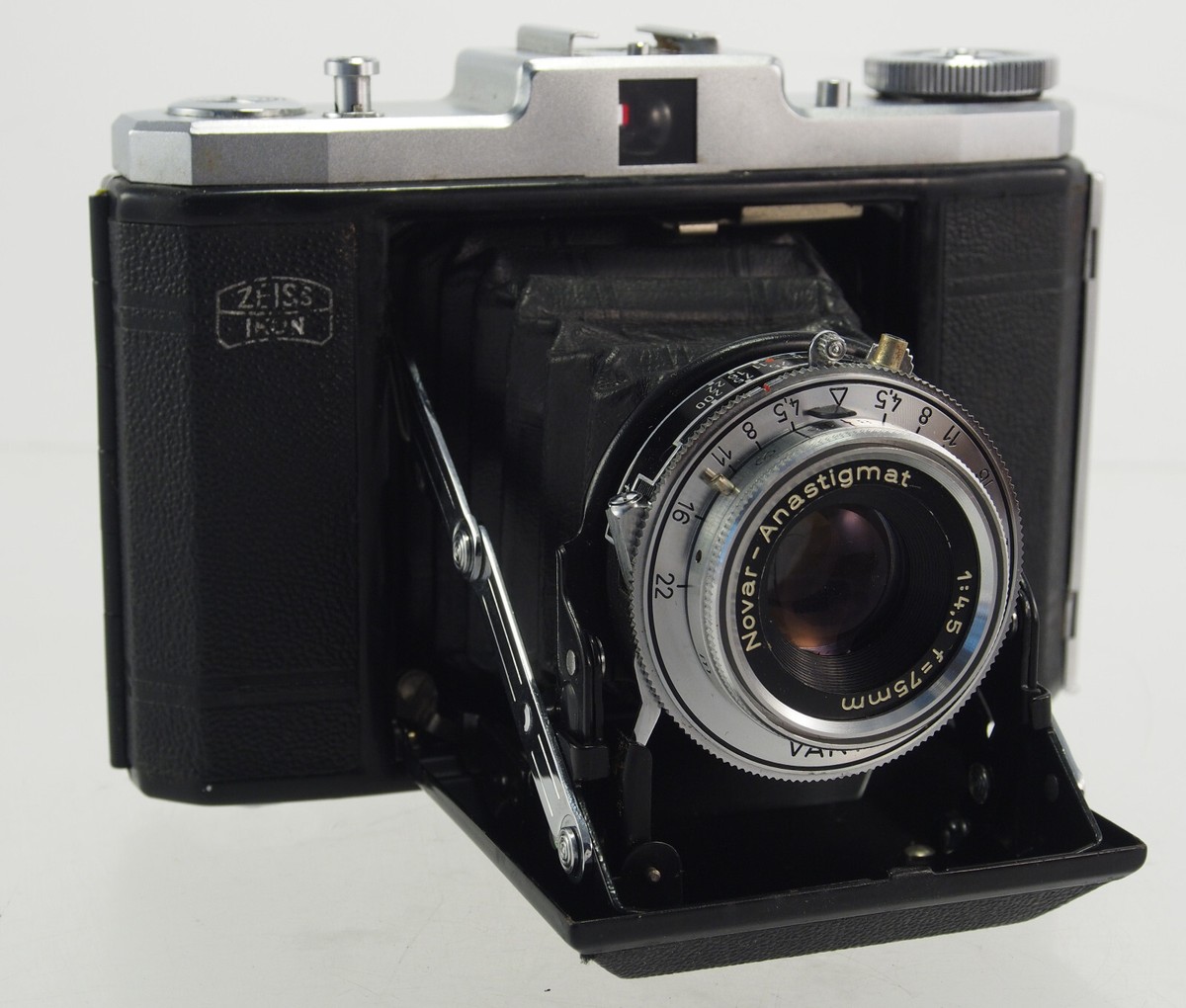 Zeiss Ikon Nettar Novar Anastigmat 1:4,5 f=75 mm