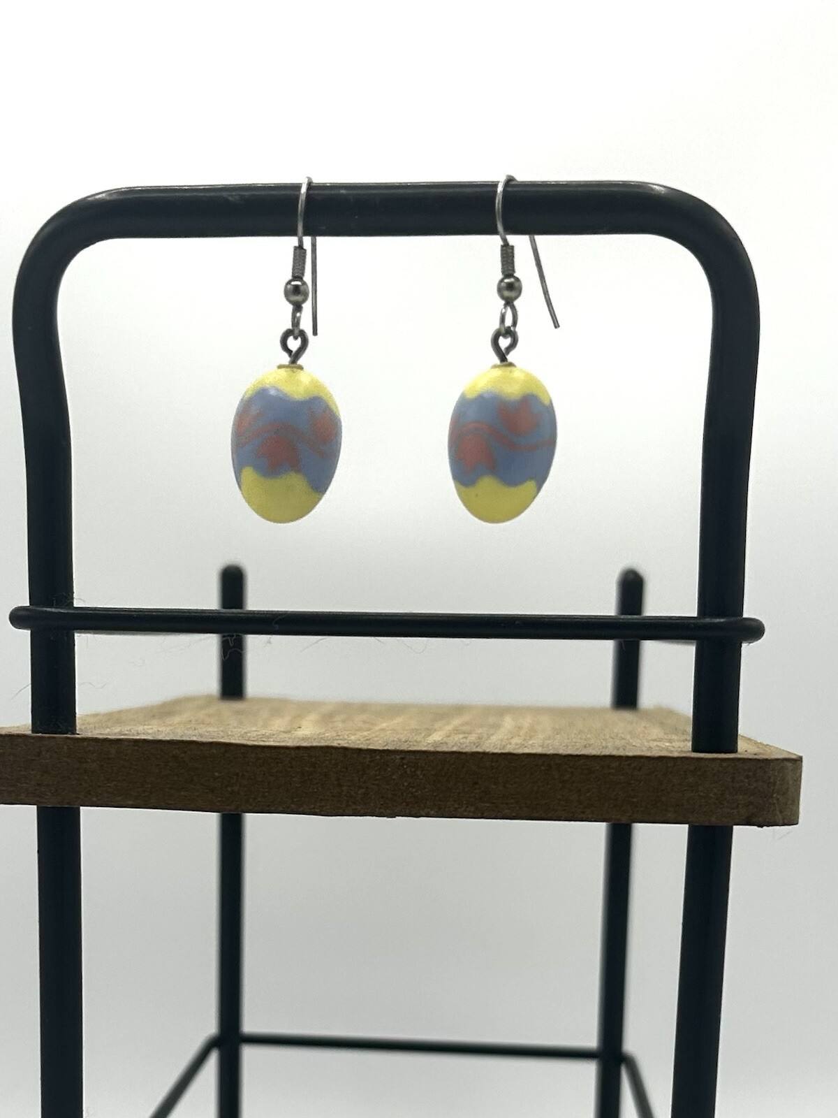 Vintage Easter Egg Dangle Earrings - image 1