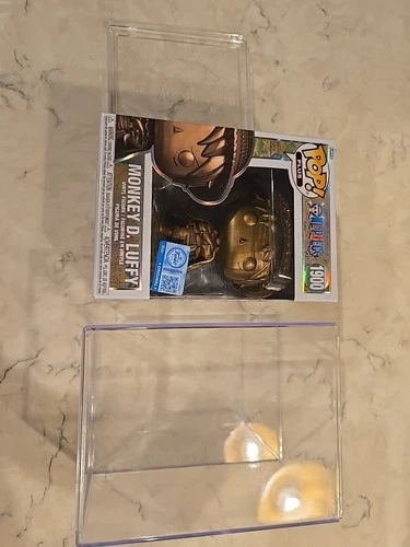 Funko Pop! One Piece Bronze Statue Monkey D. Luffy #1900 Includes Hard Protector