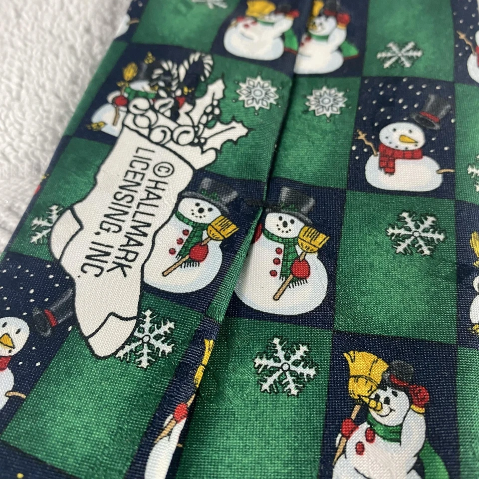 Hallmark Christmas Tie Mens Green Snowman Snowflake Holiday Novelty Necktie - Image 3 of 4