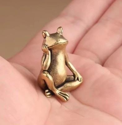 Brass Frog Animal Figurine Miniature Statue Table Desk Home Decoration Toy
