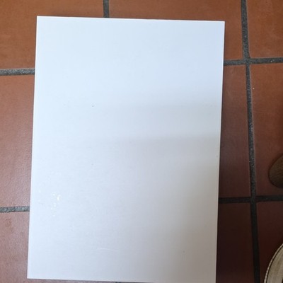Apple iPad (6th Generation) 32GB Wi-Fi + Cellular - Silver Excellent 96% Battery