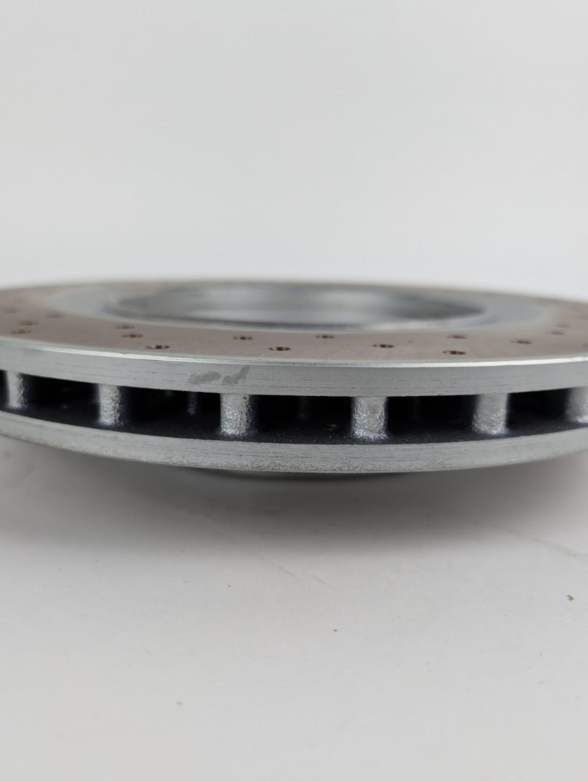 2 - Genuine Maserati Ghibli Quattroporte Rear Brake Rotor OEM 670031597 
