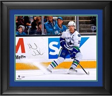 Henrik Sedin Vancouver Canucks Framed Signed 16x20 White Jersey Stopping Photo