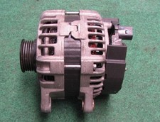A0009063322 Lichtmaschine A-Klasse W176 CLA GLA Generator M651 Mercedes Original A0009063322 Lichtmaschine A-Klasse W176 CLA GLA Generator M651 Mercedes Original