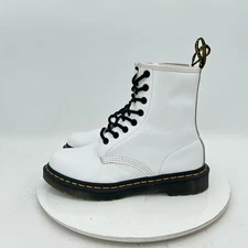 Dr. Martens The Original 1460 Women Size 7 White Leather 8 Hole Combat Boot