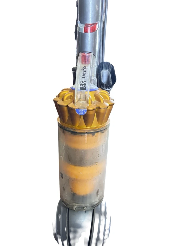 Dyson DC40 Origin Multi Floor Upright Vacuum Cleaner - Image 3 of 4