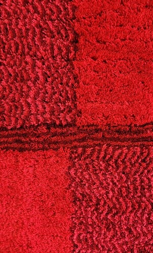 Leandro Rubin Rot WC-Vorleger mit Ausschnitt 55x55cm Florhöhe: Hoch-Tief-Effekt - Bild 6 von 7