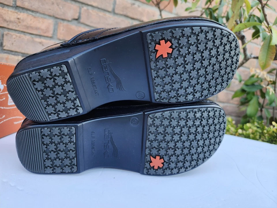 NUEVO Zueco Dansko Pro XP charol negro mujer talla 40 EE. UU. 9,5-10 Foto 2 de 4