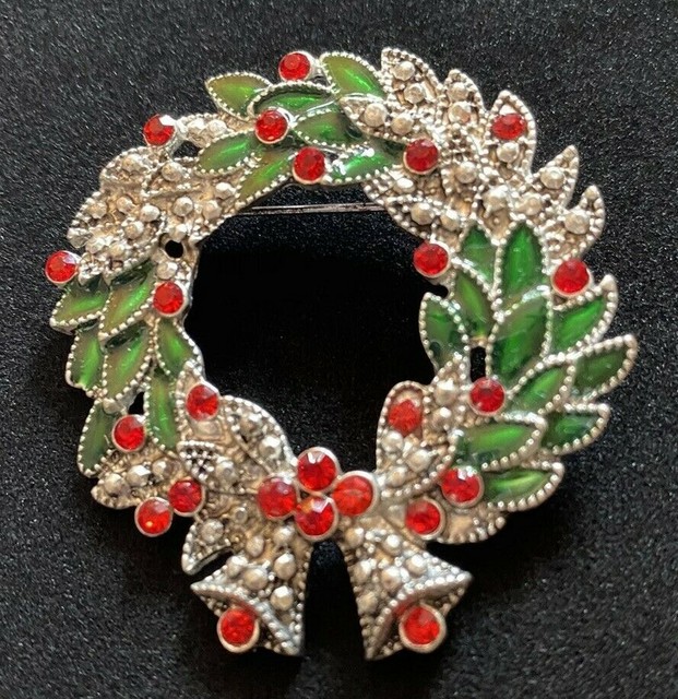 Christmas Wreath Holiday Rhinestone Glitter Brooch Costume Fashion