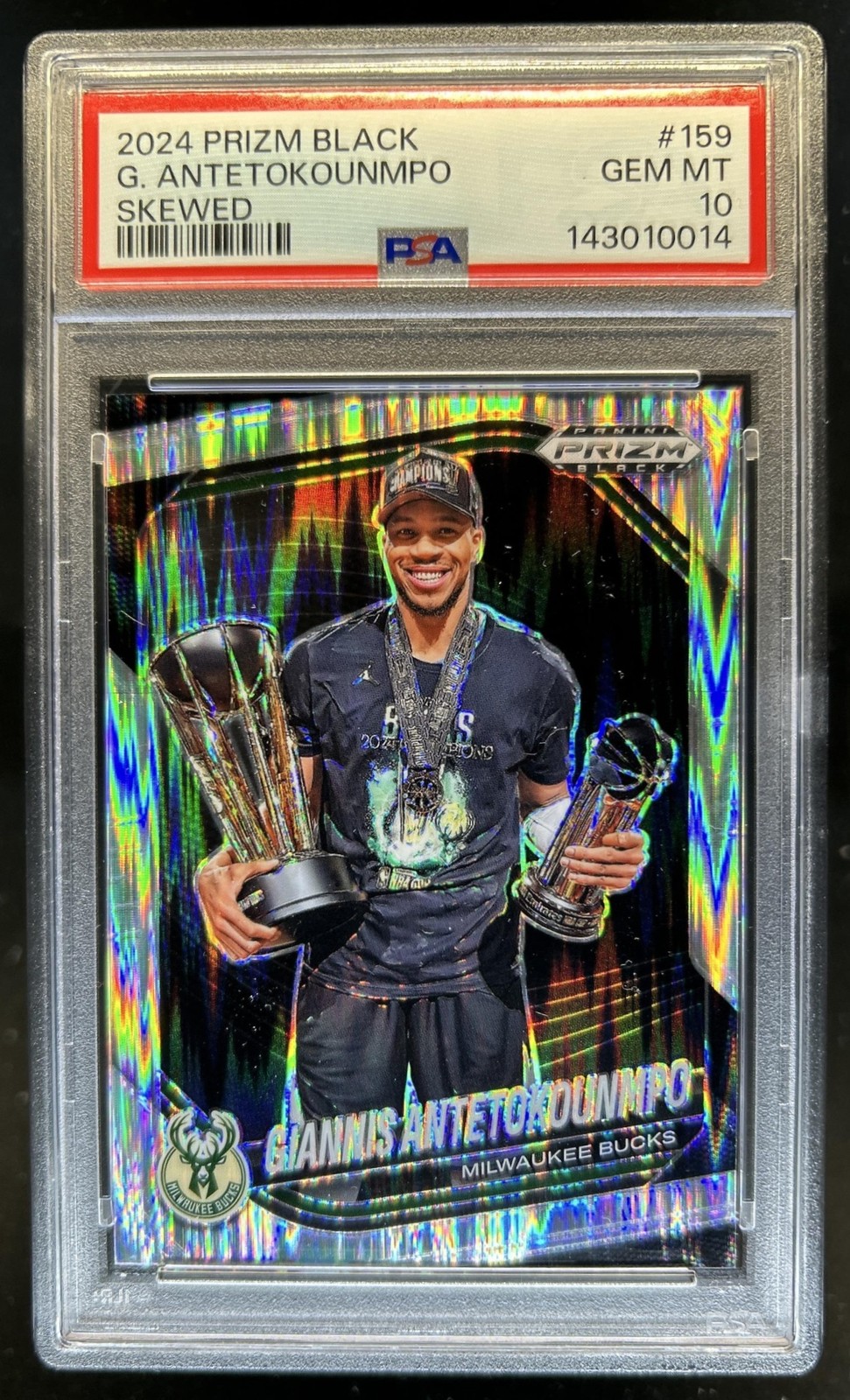 2024-25 Panini Prizm Black Giannis Antetokounmpo Skewed Prizm #/249 PSA 10