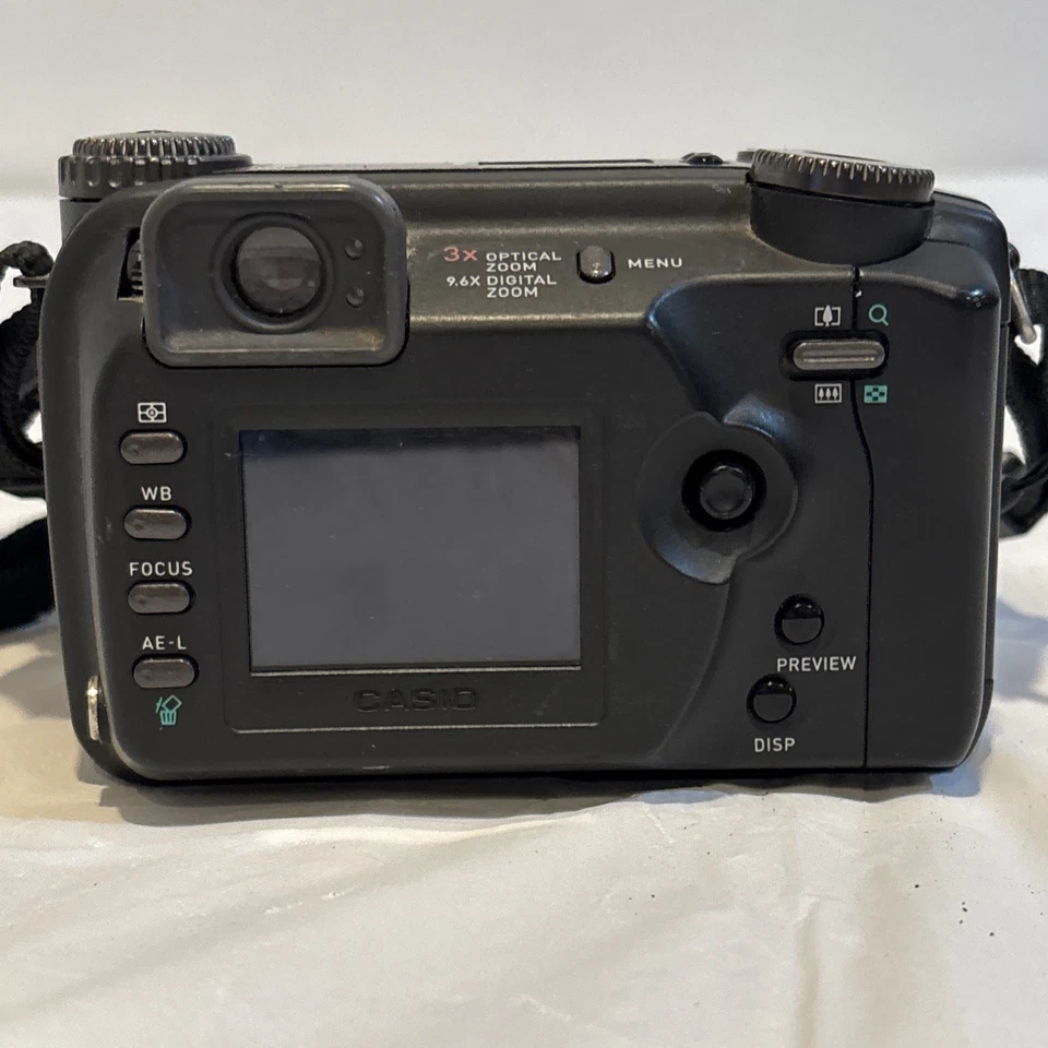 CASIO QV-4000 Digital Camera Digital For Parts/ Read - Image 3 of 4