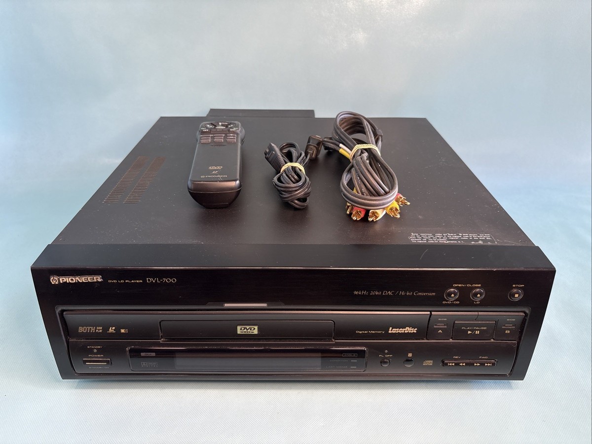 Pioneer DVL-700 DVD CD Laserdisc Player w/ Remote - WORKS **READ
