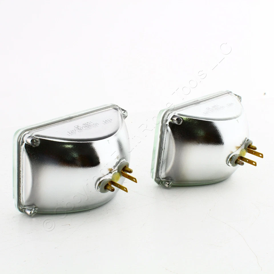 Par 4651 Lámpara de luz de haz alto de vidrio sellado incandescente para sistemas de 4 faros Foto 2 de 4