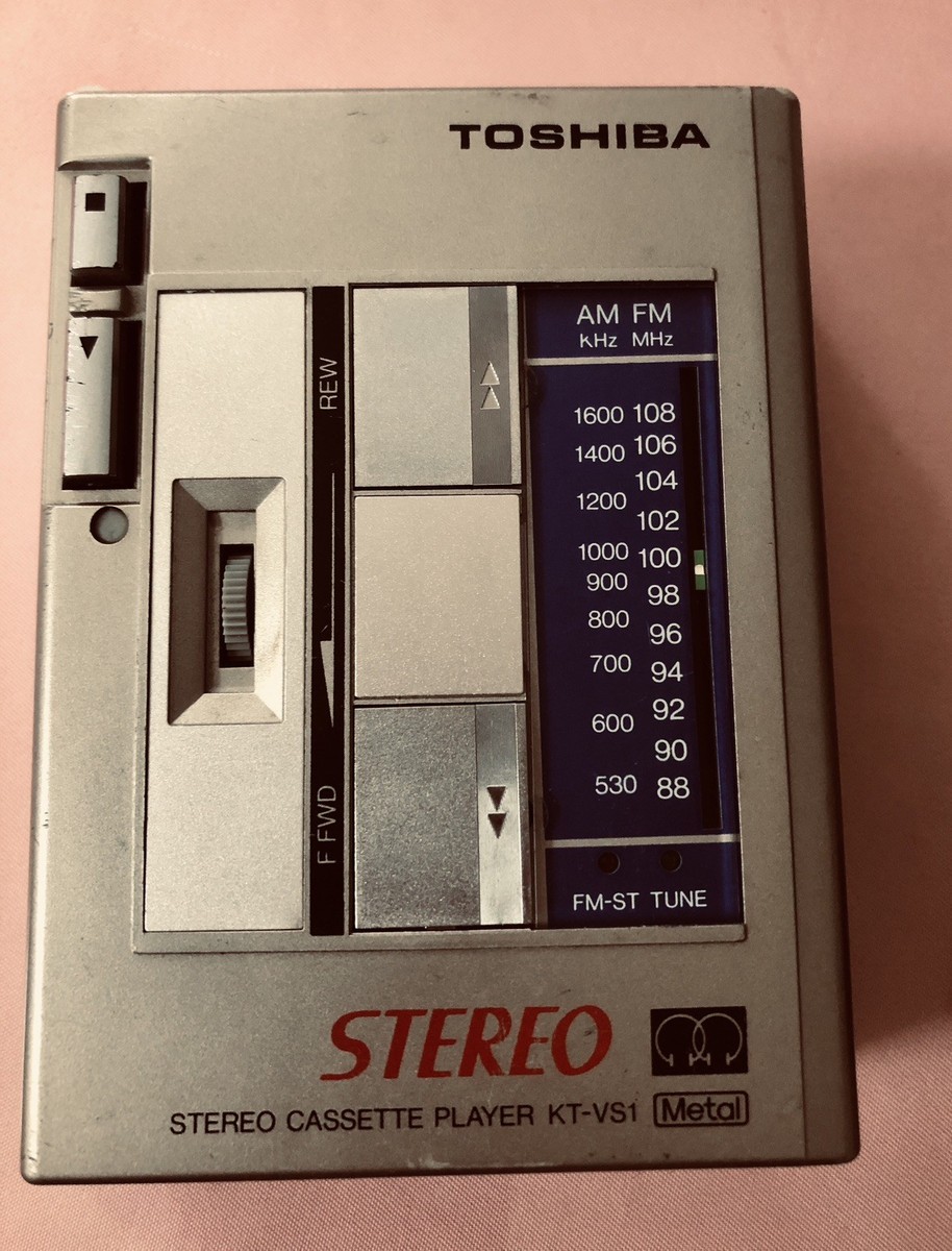 Toshiba KT-VS1 Cassette player with RP-AF1 AM/FM Tuner/ Parts