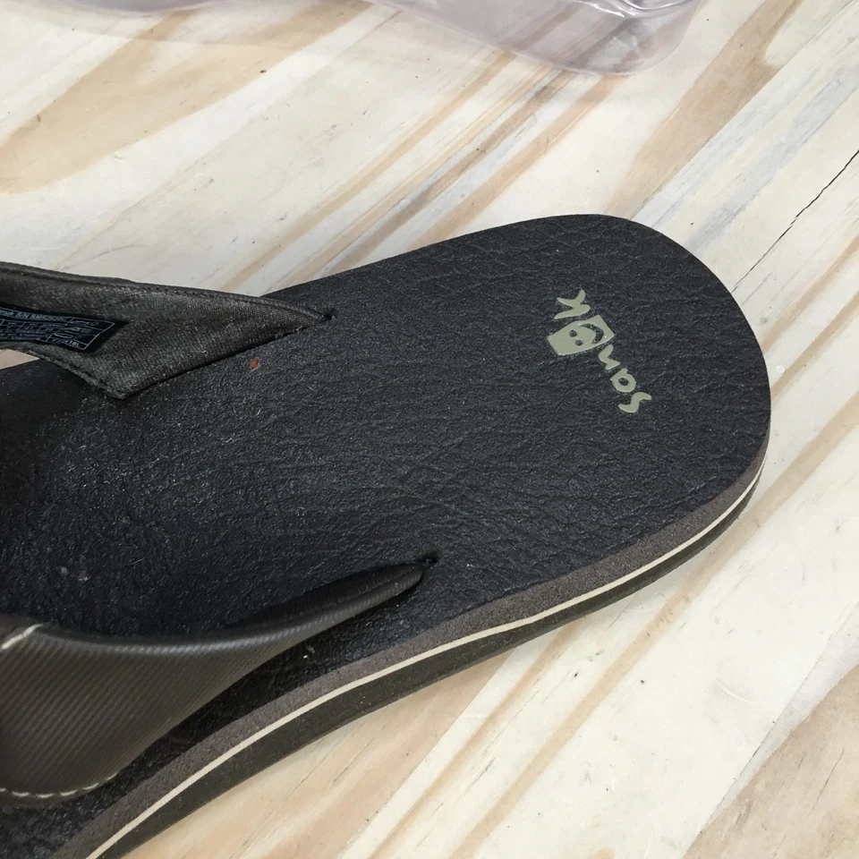 Sandalias Sanuk Para Hombres 8 Cerveza Acogedoras Tanga Marrón Puntera Cómodas Planas SN SN62839C Foto 4 de 4