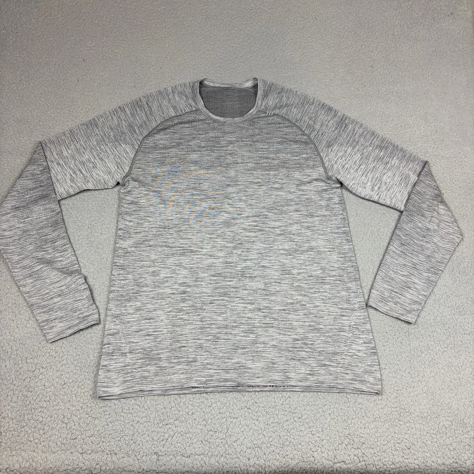 Lululemon Shirt Mens Medium Gray Long Sleeve Lightweight Athletic Tee Gym