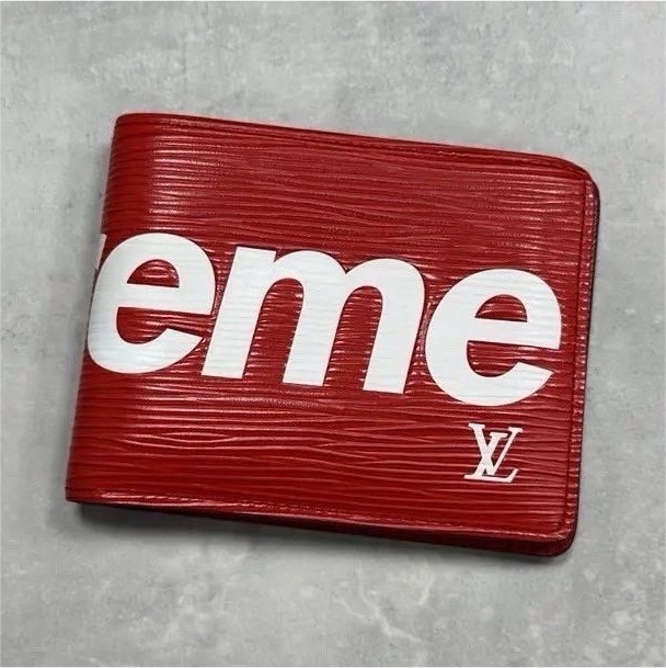 Louis Vuitton Supreme 二つ折り財布 レッド Louis Vuitton Supreme Red White Logo Bifold Men's Wallet Credit