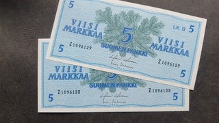 2 FINLAND 5 markkaa 1963 P 99 UNC consequtive
