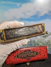 Armonica cromatica vintage Hohner Super Chromonica in custodia originale.