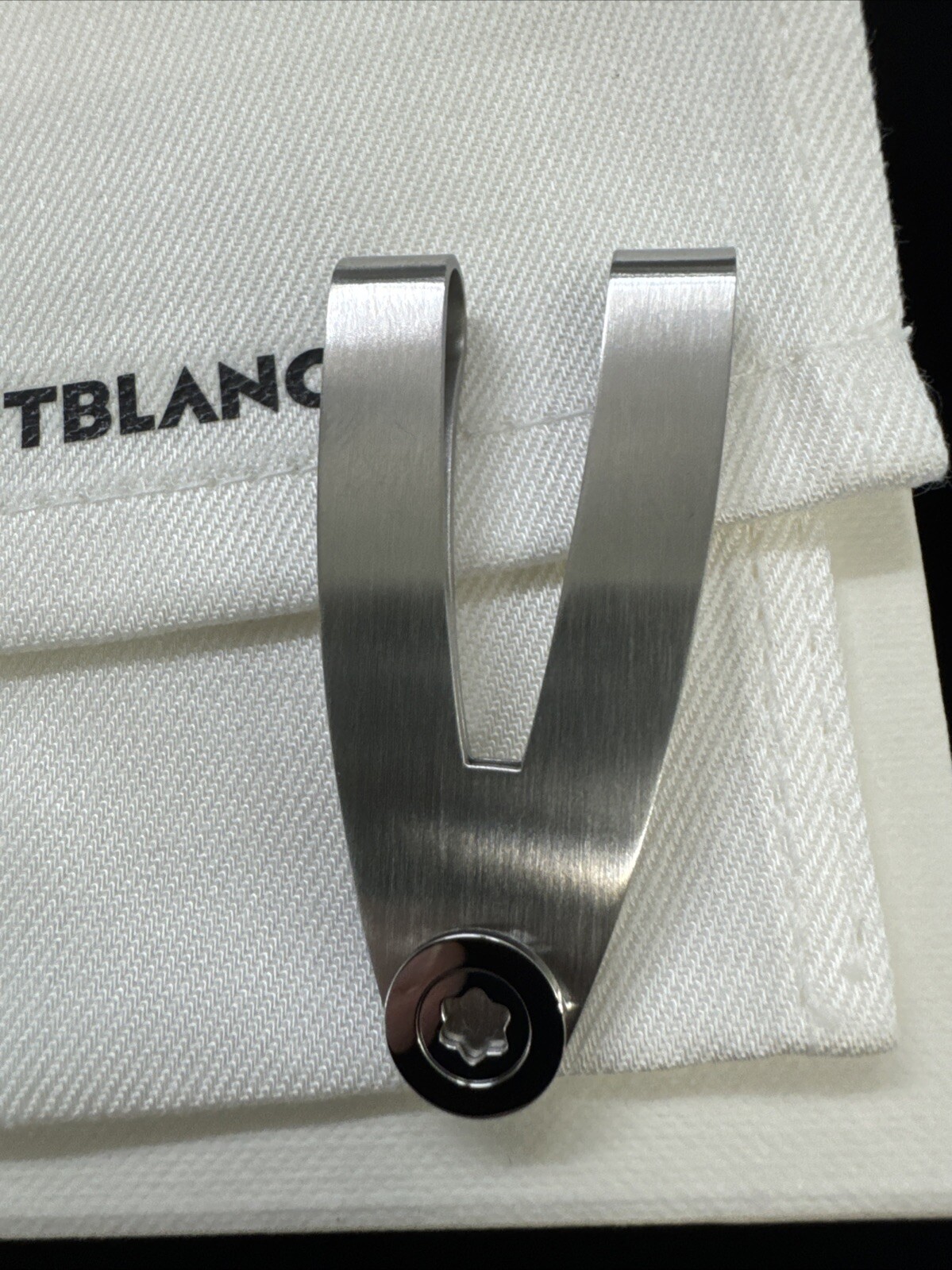 MONTBLANC MONEY CLIP STAINLESS STEEL URBAN WALKER-image