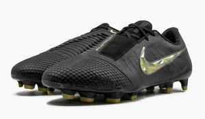 nike phantom venom black gold