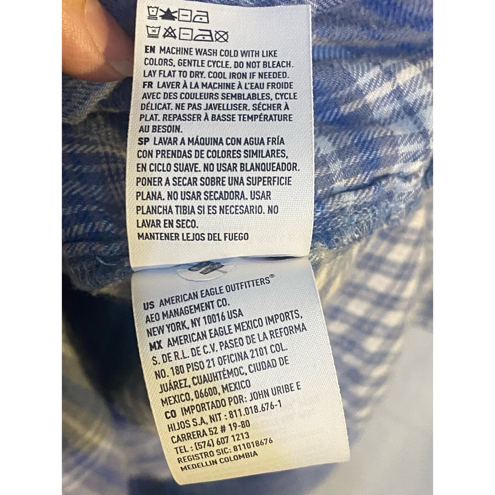 Women’s American Eagle Oversized Button Down Shirt - image 5