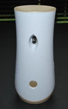 GLADE AUTOMATIC SPRAY HOLDER BATTERY OPERATED AIR FRESHENER WHITE/GOLD