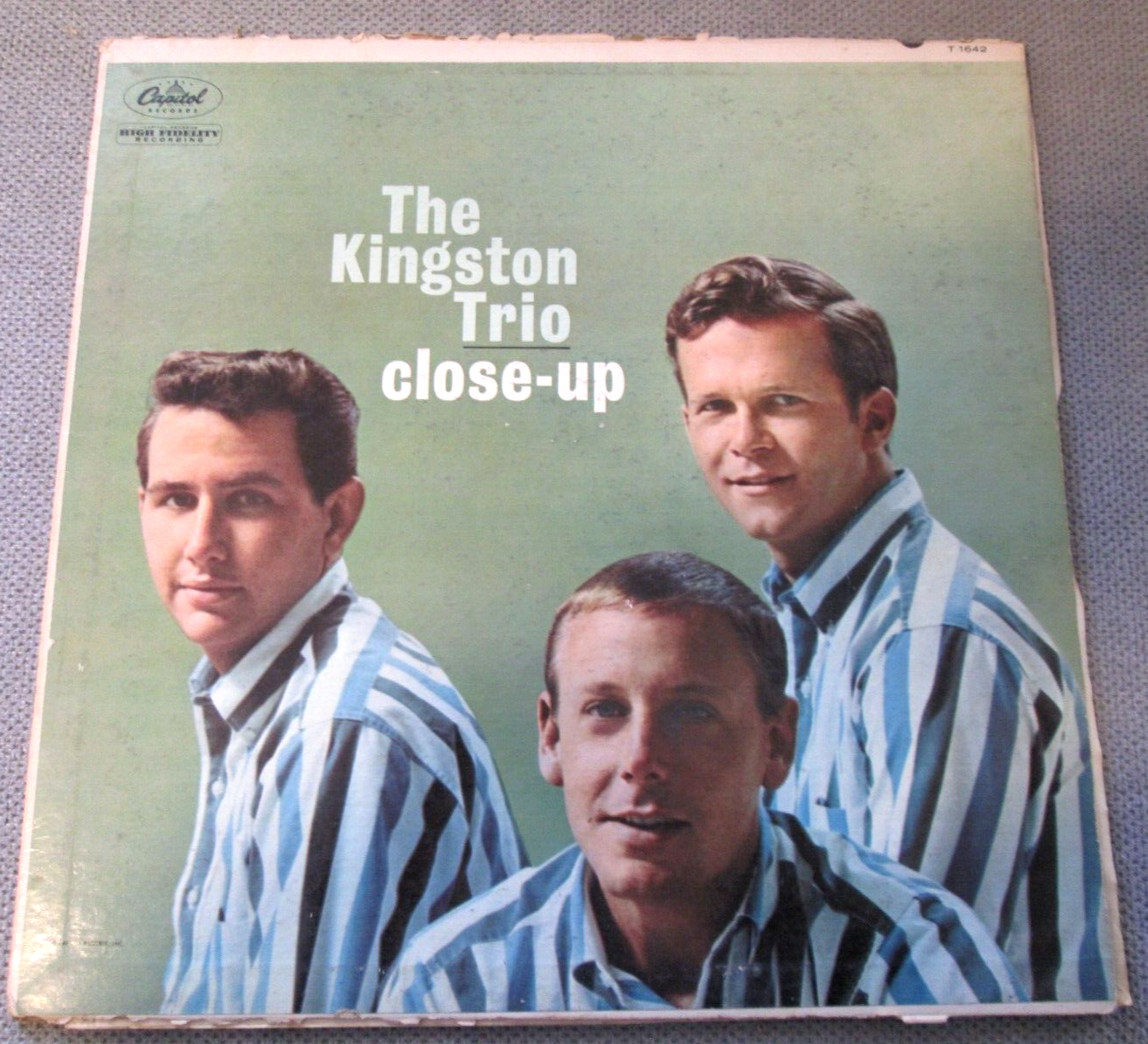 Kingston Trio Capitol Records 33 1/3 RPM LP Close Up Music Album