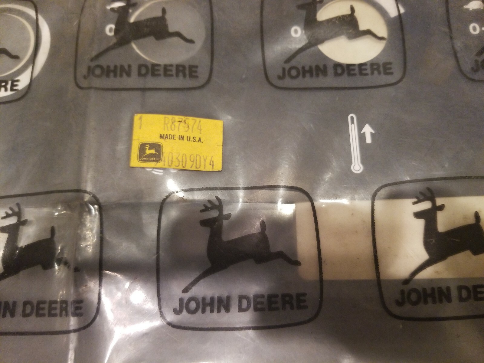 John Deere Originalersatzetikett #M117619 – Original Equipment, Für Landmaschinen & Traktoren
