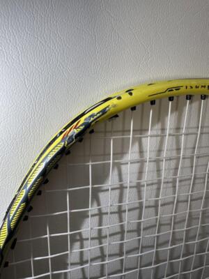 YONEX VOLTRIC Z-FORCE II 4UG5 ケース付き Yonex Voltric Z-Force 2 (VTZF2-4UG5) Nanometric&trade