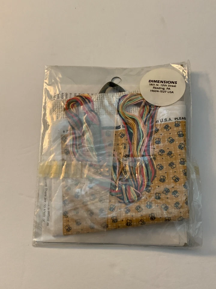 Dimenions Cherished Charms Counter Cross Stitch Honey Bee 72373 NIP - Image 2 of 3