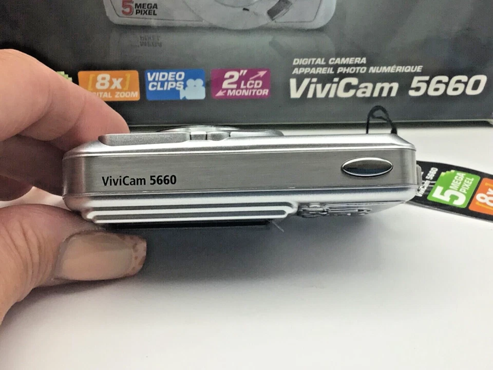 Vivitar Digital Camera Vivicam 5660 5.0MP Sliver Brand New In Box - Image 4 of 4