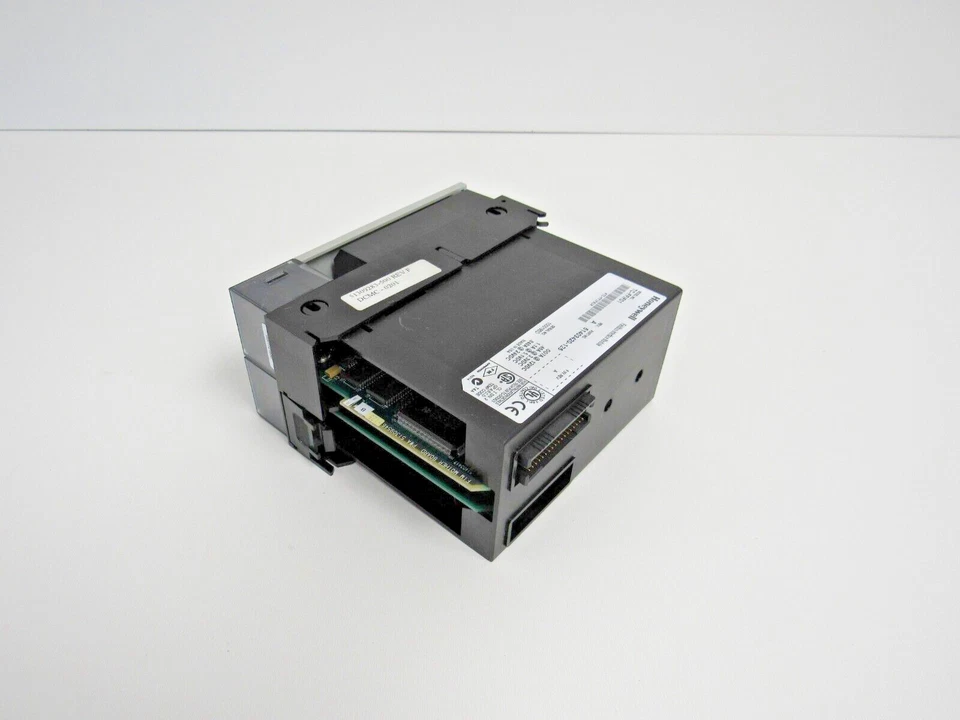 Honeywell TC-FFIF01 REV A 51403420-125 Fieldbus Interface Module   60-1 - Image 4 of 4