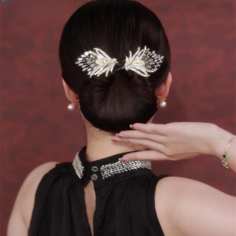 Women's Hair Twister Crystal Wings Curler Exquisite Hair Hairpins