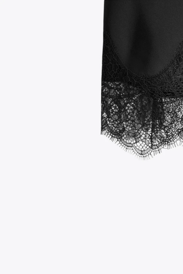 SAIA MIDI EFEITO CETIM RENDA | Zara - Imagem 2 de 4