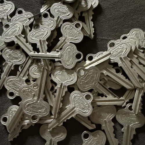 Lot of 53 Vintage Russwin Keys USA  DRAGON ORNATE KEYS  - product listing photo