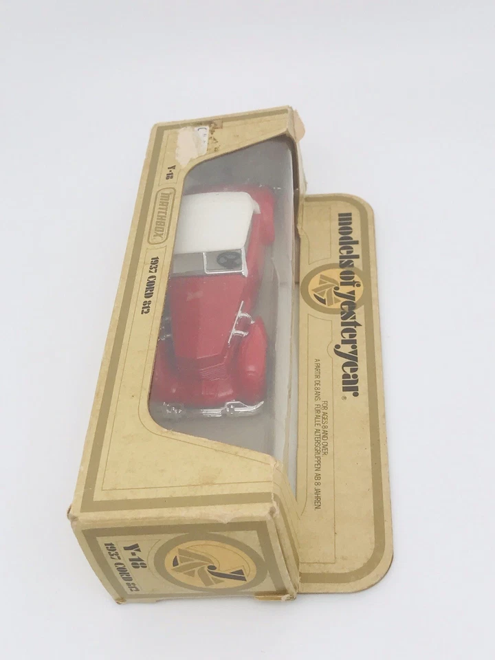 Matchbox Models of Yesteryear Y-18 Cord 812 1937 made in England Lesney EXC..104 - Image 2 of 4