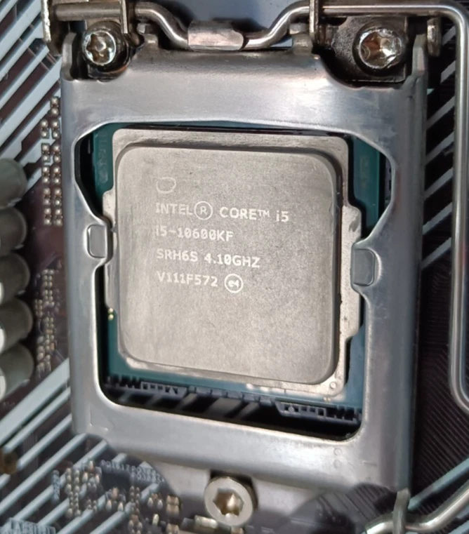 Intel Core i5-10600KF (LGA 1200) - Immagine 2 di 4