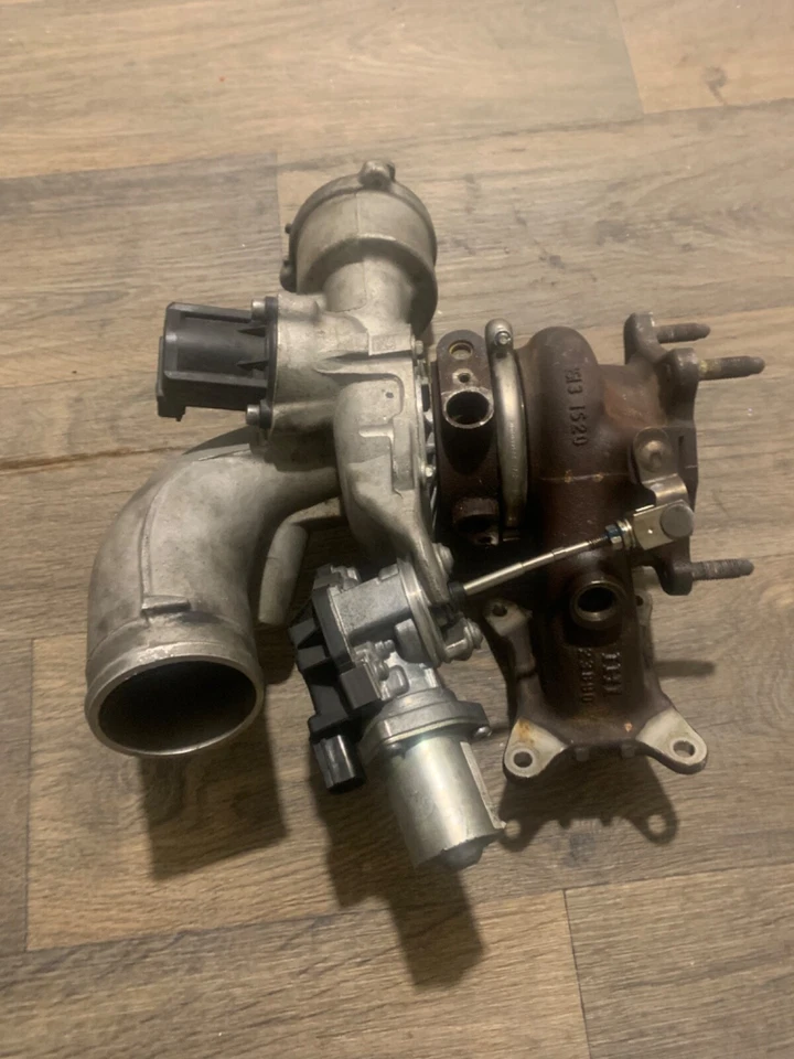 Turbocompresor para Audi A4 2017-2020 A4 Allroad A4 Quattro 2019-2020 L4 2,0 L Foto 3 de 4