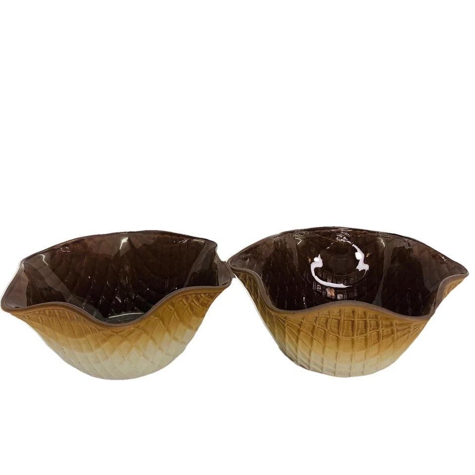 Bormioli Rocco Vintage Molded Glass Waffle Cone Ice Cream Bowls Set 2 Made Italy - Image 4 of 4