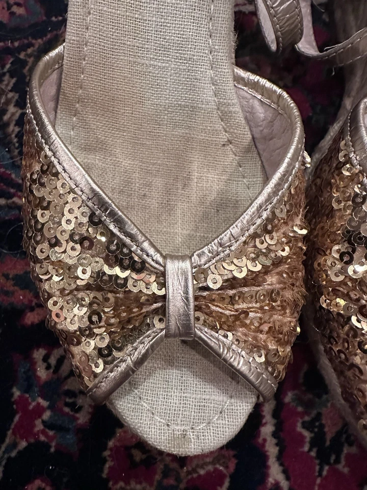 Sandalias Doradas Punta Abierta Tacón Alto Zapatos Talla 8 EE. UU. Cóctel Formal Steve Madden Foto 2 de 4