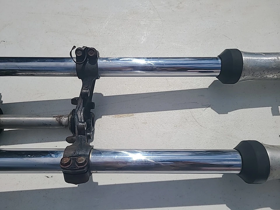 Honda Elsinore MR250 CR250 1975 montaje horquilla delantera amortiguadores árbol Foto 3 de 4