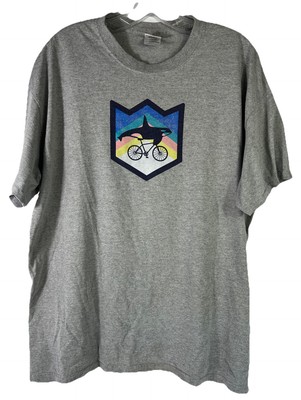 2017 Seattle Bumbershoot Music Festival Concert T-shirt Size XL Weezer Odesza