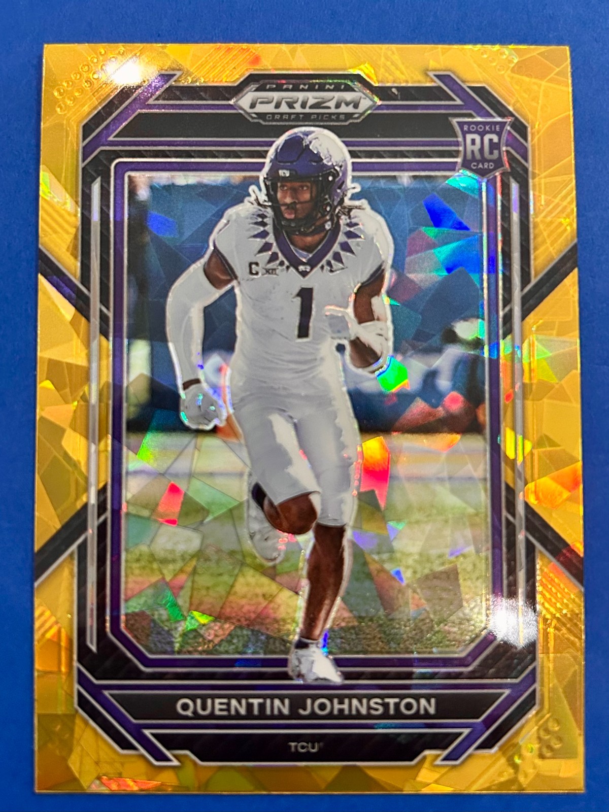 2023 Panini Prizm Draft Picks Quentin Johnston #138 Gold Cracked Ice A