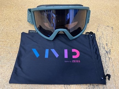 Giro Blok Adult Snow Goggle - Grey Green Mica Strap with Vivid Smoke Lens
