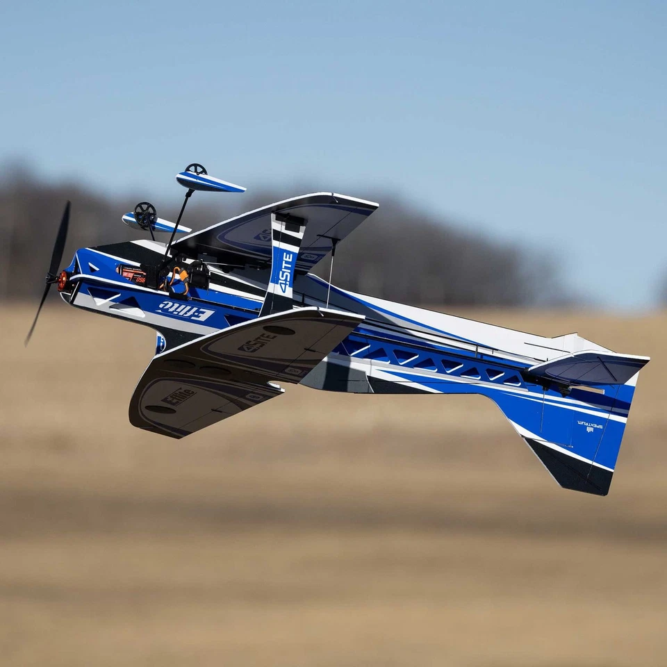 Avión eléctrico básico E-flite EFlite 4 sitios 3D FF (espumoso plano) BNF Bind-N-Fly Foto 3 de 4