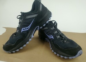 saucony hiking shoes