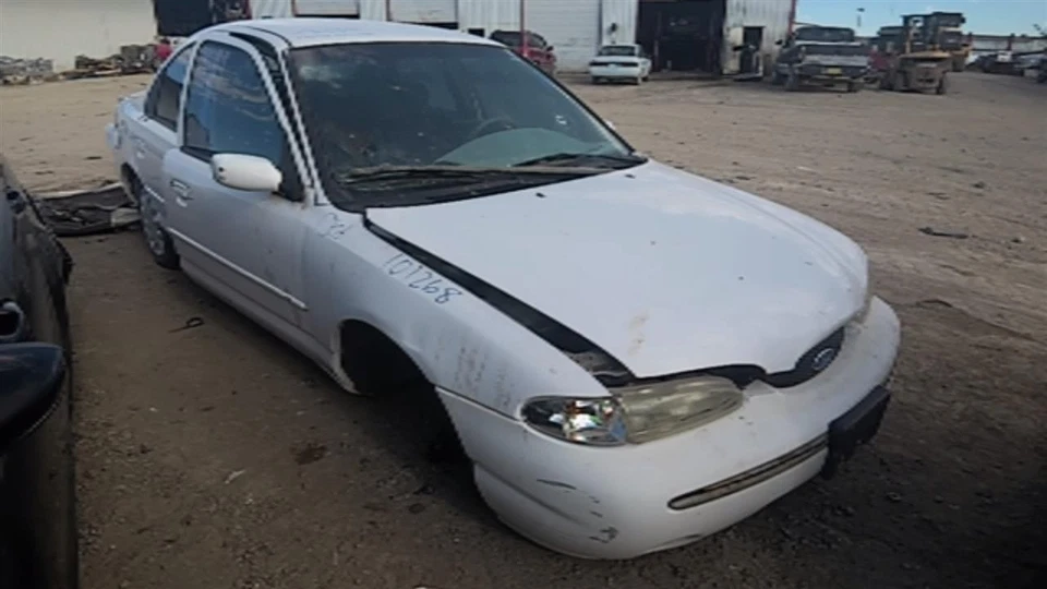Conjunto de filtro de aire usado se adapta a: Ford Contour 2.0 1995 grado A Foto 2 de 4