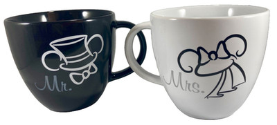 Disney Parks Bride Groom Coffee Cup Mug Set Mr. Mrs. Mickey Minnie Mouse